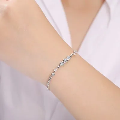 Lắc Tay Bạc Nữ đính đá CZ The Beauty LILI 421447 12