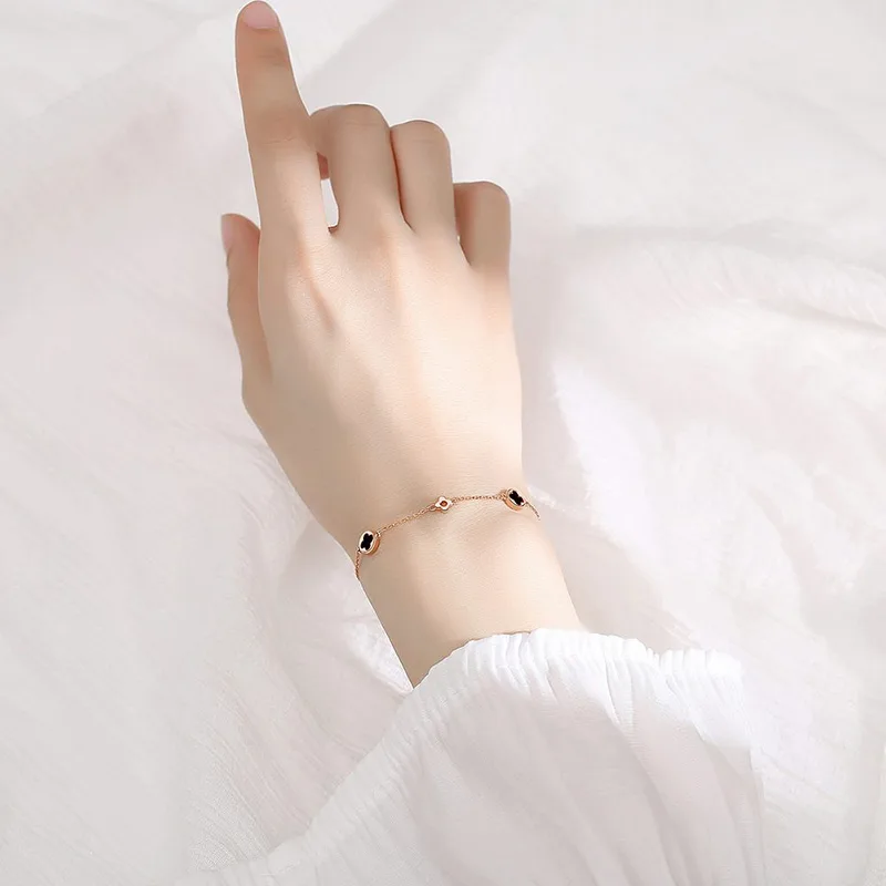 Lắc Tay Bạc Nữ Hình Cỏ 4 Lá Fidelia LILI 827243 13