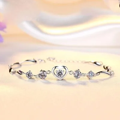 Lắc Tay Bạc Nữ Mạ Bạch Kim đính đá CZ Hình Trái Tim LILI 238399 11