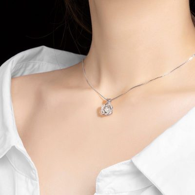 Dây Chuyền Bạc Mạ Vàng Hai Trái Tim Lồng LILI 583553 16
