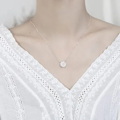 Dây Chuyền Bạc Nữ Hoa Cúc LILI 911873 2