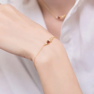 Lắc tay bạc nữ mạ vàng đính đá Garnet hoa hồng Rose LILI_886825_5