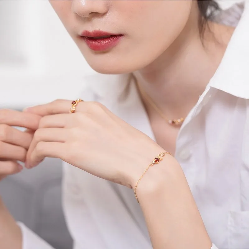 Lắc tay bạc nữ mạ vàng đính đá Garnet hoa hồng Rose LILI_886825_6