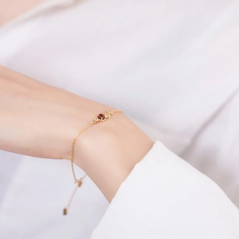 Lắc tay bạc nữ mạ vàng đính đá Garnet hoa hồng Rose LILI_886825_7