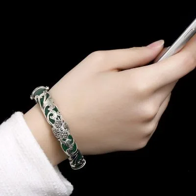 Vòng Tay Bạc Nữ đá Chalcedony Cỏ 4 Lá LILI 110005 2