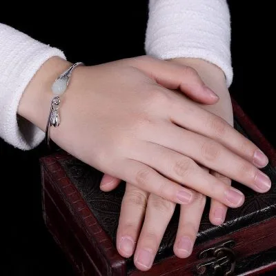 Vòng Tay Bạc Nữ đính Ngọc Bích Hetian Hoa Mộc Lan Cổ Trang Trung Quốc LILI 110006 1
