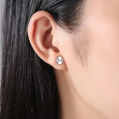 Bông Tai Bạc Nữ Cỏ 4 Lá Dạng Nụ Stud đính đá CZ LILI 474127 2