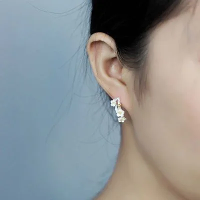 Bông tai bạc nữ đính pha lê hình bông hoa mận LILI_324548_9