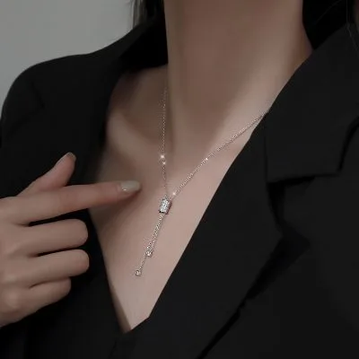 Dây chuyền bạc nữ đính đá CZ dạng nút thắt độc đáo LILI_947614_1
