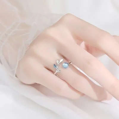 Nhẫn bạc nữ đính đá CZ hình cành lộc non LILI_765887_6