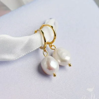 Bông Tai Bạc Nữ Tròn đính Ngọc Trai Bất đối Xứng LILI 847268 3