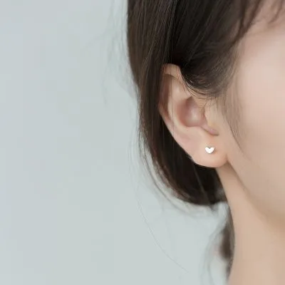 Bông Tai Bạc Nữ Cỡ Nhỏ Mini Hình Trái Tim Xinh Xắn LILI 254993 3