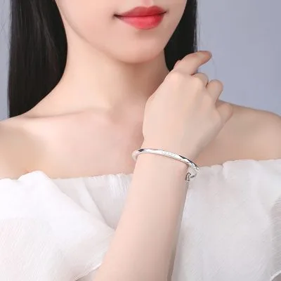 Vòng Tay Bạc đặc S999 Cho Nữ Dạng Trơn Lucky LILI 984171 2