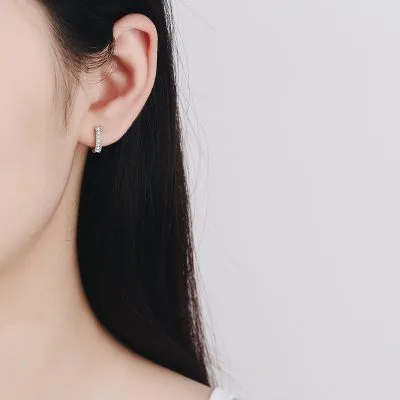 Bông Tai Bạc Nữ Tròn đính Kim Cương Moissanite Guinevere LILI 348539 4