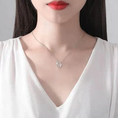 Dây Chuyền Bạc Nữ đính Pha Lê Aurora Hình Vòng Hoa Audrey LILI 628865 2