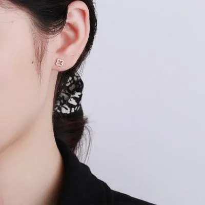 Khuyên Tai Bạc Nữ đính đá CZ Hình Cỏ 4 Lá LILI 472522 3