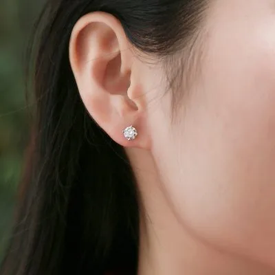 Khuyên Tai Bạc Nữ đính Kim Cương Moissanite Jerome LILI 871716 3