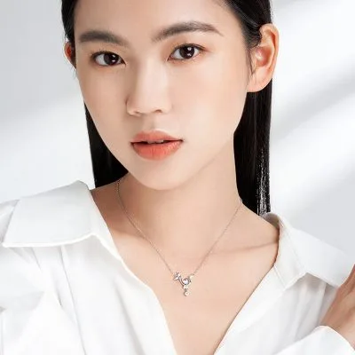 Vòng Cổ Bạc Nữ đính đá CZ Hình Chú Cá Voi LILI 589819 3