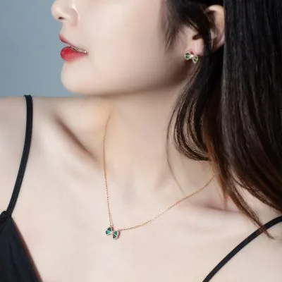 Dây Chuyền Bạc Nữ Mạ Vàng đính đá Malachite Hình Chiếc Nơ LILI 054150 2