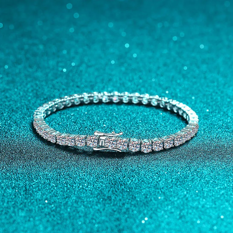 Lắc Tay Bạc Nữ Dạng Chuỗi Hạt Tròn đính Kim Cương Moissanite LILI 053879 1