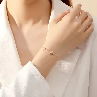 Lắc Tay Vàng 18k Nữ đính Kim Cương Tự Nhiên Hình Cỏ 4 Lá Keelin LILI 053328 1