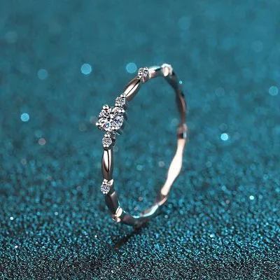 Nhẫn Bạc Nữ đính Kim Cương Moissanite Tròn Cách điệu Elfleda LILI 053424 1