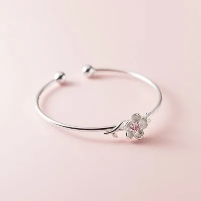 Vòng Tay Bạc Nữ đính đá CZ Hình Bông Hoa đào Calliope LILI 112136 1