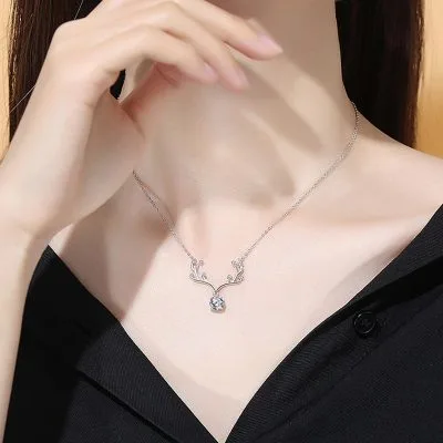 Dây Chuyền Bạc Nữ đính Kim Cương Moissanite Hình Gạc Nai LILI 055097 5