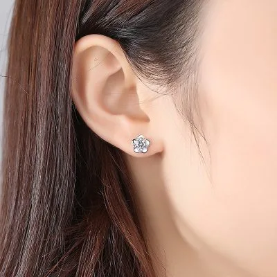 Khuyên Tai Bạc Nữ đính đá CZ Hình Bông Hoa Mai LILI 054345 3