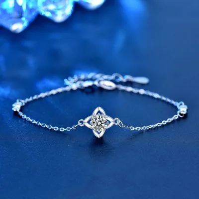 Lắc Tay Bạc Nữ đính Kim Cương Moissanite Hình Cỏ 4 Lá Letitia LILI 054687 1