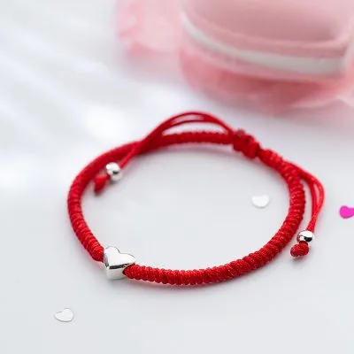 Lắc Tay Bạc Nữ Dây đỏ May Mắn Hình Trái Tim Logan LILI 063502 4