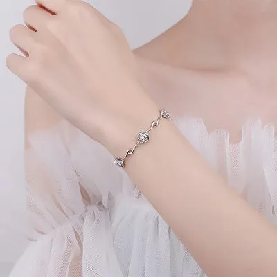 Lắc Tay Bạc Nữ đính đá CZ Hình Cỏ 4 Lá Rebecca LILI 065028 3