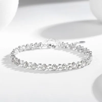 Lắc Tay Bạc Nữ đơn Giản Chuỗi Cỏ Bốn Lá Sabrina LILI 066475 1