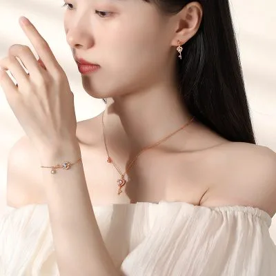 Bông Tai Bạc Nữ đính đá CZ Hình Chìa Khóa Noemi LILI 091292 3