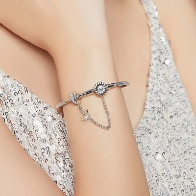 Vòng Pandora Bạc Nữ đính đá CZ Hình Ong Nhỏ Hoa Cúc Alivia LILI 089774 2