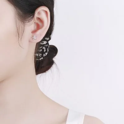 Bông Tai Bạc Nữ đính đá CZ Hình Bông Hoa 5 Cánh Lucy LILI 099803 4