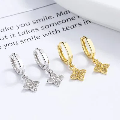 Bông Tai Bạc Nữ đính đá CZ Hình Cỏ 4 Lá Jamie LILI 101206 1