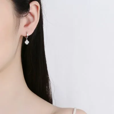 Bông Tai Bạc Nữ đính đá CZ Hình Cỏ 4 Lá Maya LILI 099812 3