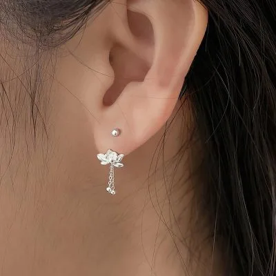 Bông Tai Bạc Nữ Hình Bông Hoa Sen Zhuri LILI 102605 2