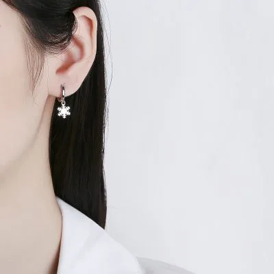 Bông Tai Bạc Nữ Hình Bông Tuyết Nicolette LILI 102818 2