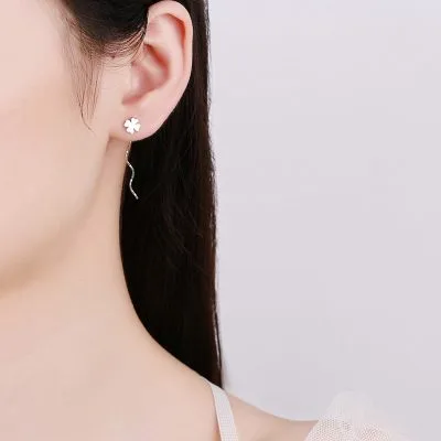 Bông Tai Bạc Nữ Hình Cỏ 4 Lá Lorraine LILI 102802 5