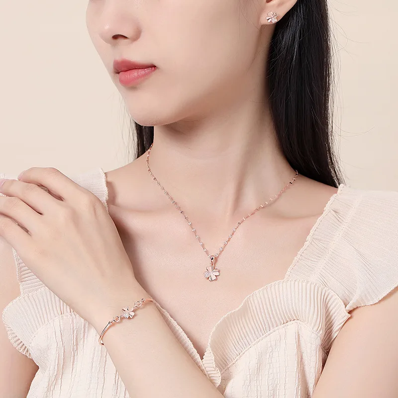 Dây Chuyền Bạc Nữ đính đá CZ Hình Cỏ 4 Lá Elyse LILI 098394 3