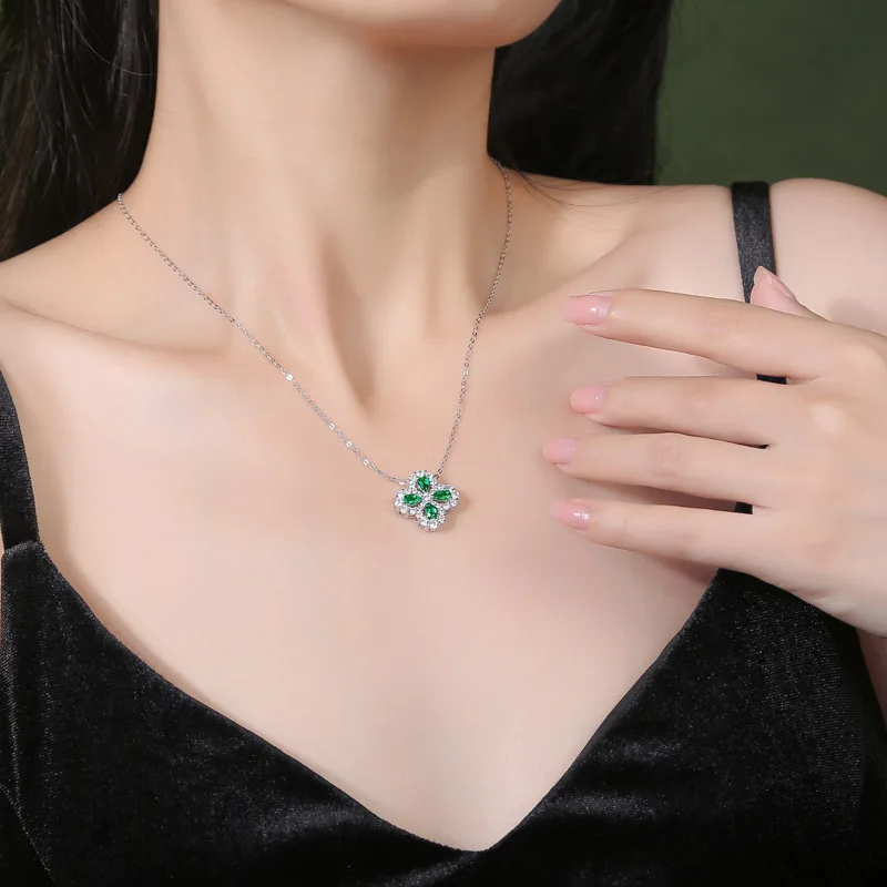 Dây Chuyền Bạc Nữ đính Ngọc Lục Bảo Cỏ 4 Lá Tinsley LILI 099089 1