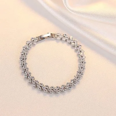 Lắc Tay Bạc Nữ đính đá CZ Chuỗi Trái Tim Dulce LILI 096991 2
