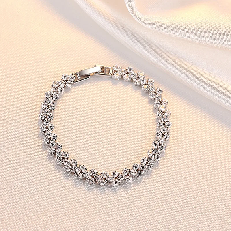 Lắc Tay Bạc Nữ đính đá CZ Chuỗi Trái Tim Dulce LILI 096991 2