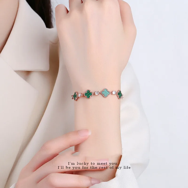 Lắc Tay Bạc Nữ đính đá CZ Hình Cỏ 4 Lá Julie LILI 096698 2