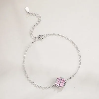 Lắc Tay Bạc Nữ đính đá CZ Hình Cỏ 4 Lá Zahra LILI 096061 2