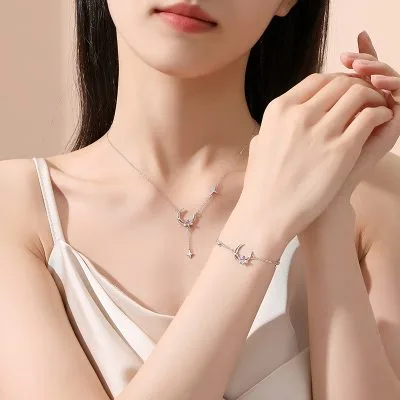 Lắc Tay Bạc Nữ đính đá CZ Trăng Hồ điệp Celeste LILI 103426 2