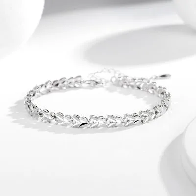 Lắc Tay Bạc Nữ Thỏ Dễ Thương Izabella LILI 103682 1