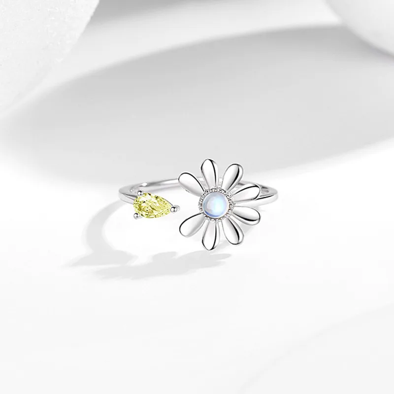Nhẫn Bạc Nữ đính đá CZ Hình Bông Hoa Cúc Aitana LILI 094230 4